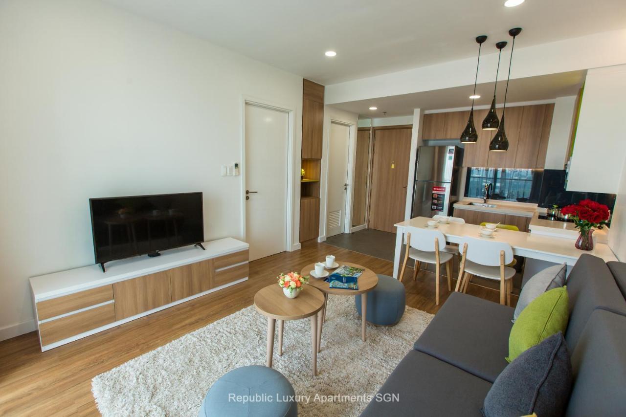 Republic Suites Хошимин Экстерьер фото
