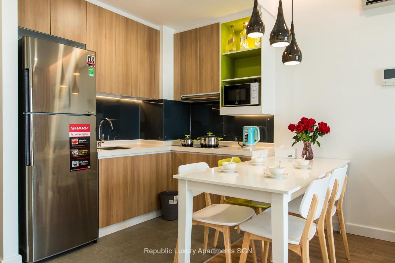 Republic Suites Хошимин Экстерьер фото