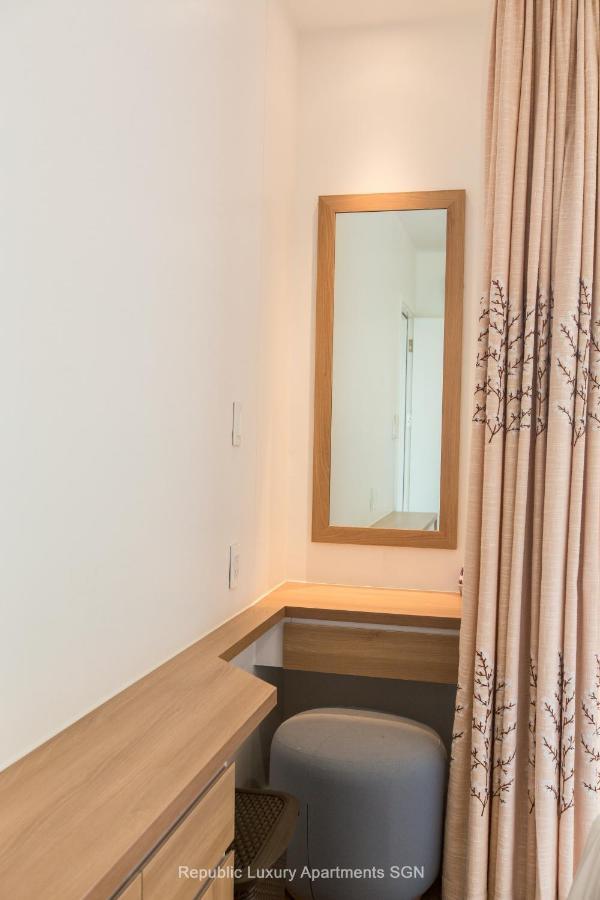 Republic Suites Хошимин Экстерьер фото